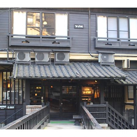 Kurokawa Onsen Yama No Yado Shinmeikan Minamioguni Exterior photo